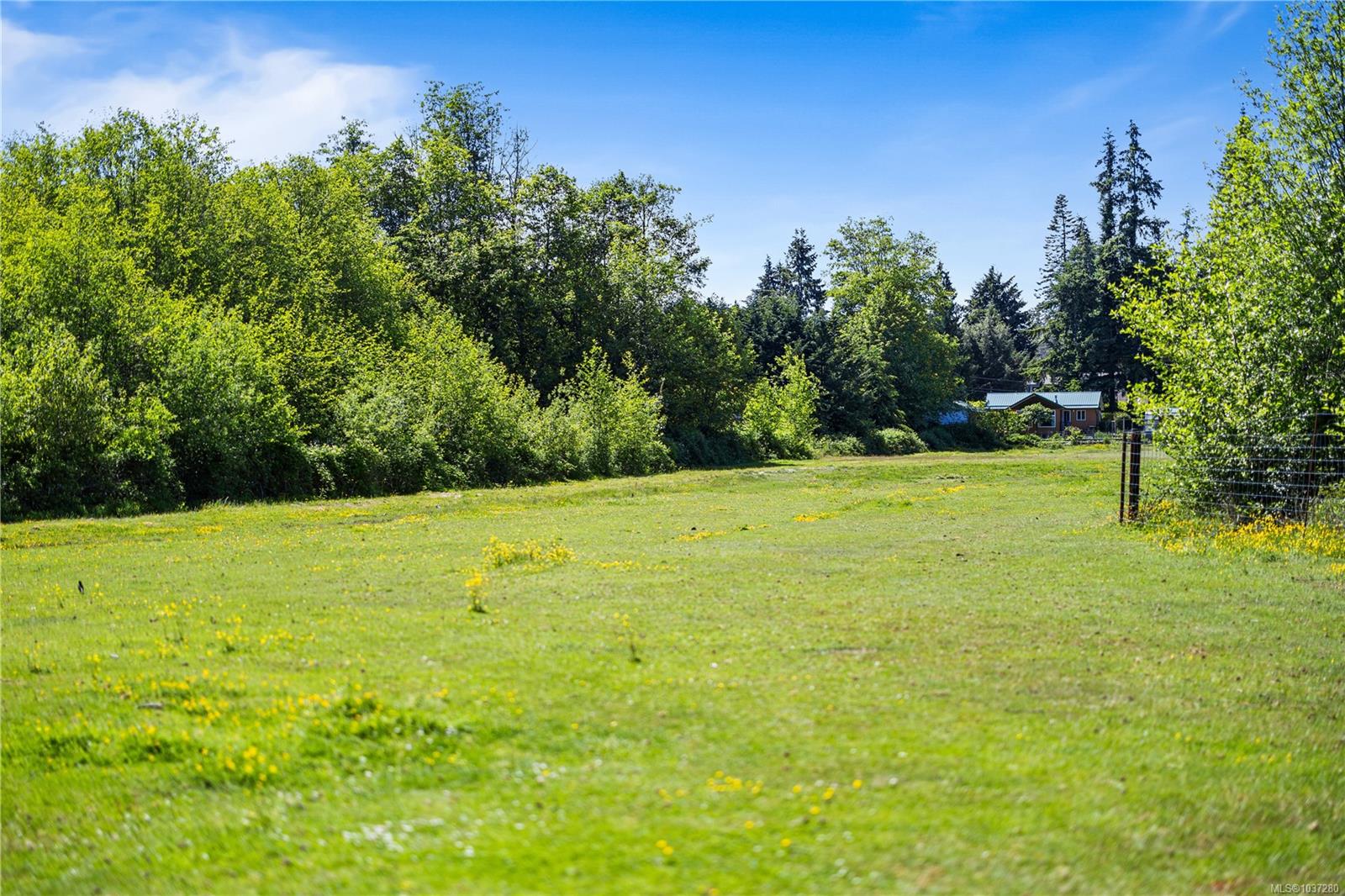 Lot A Castle Dr