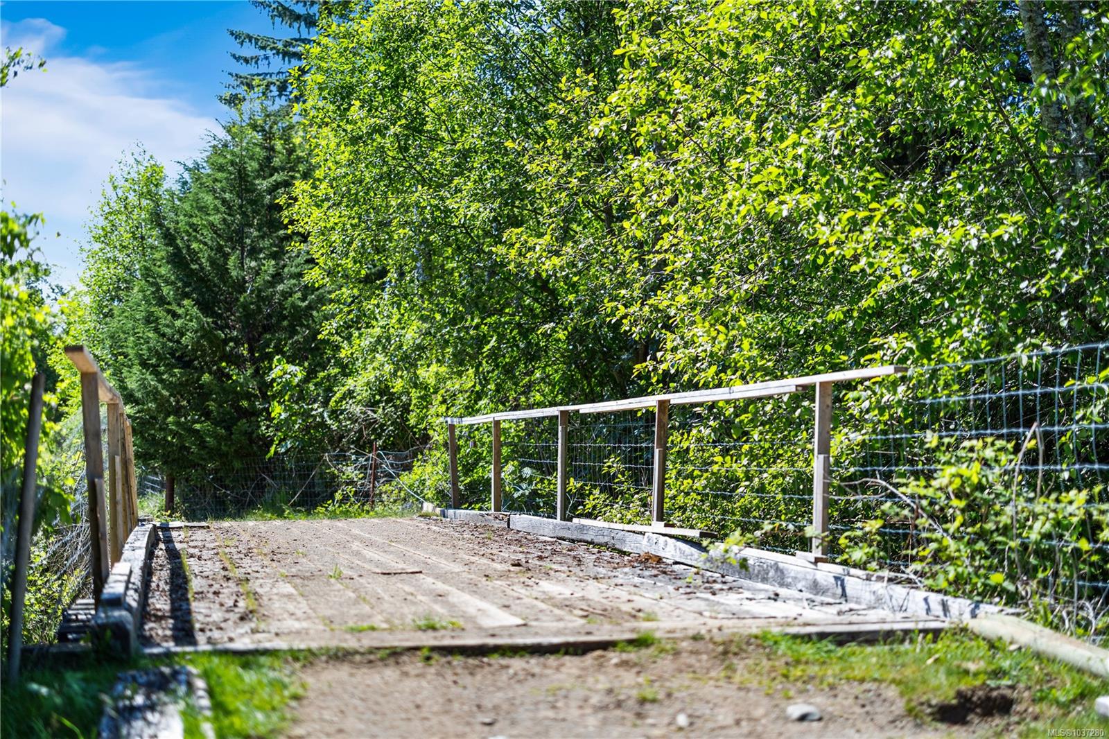 Lot A Castle Dr