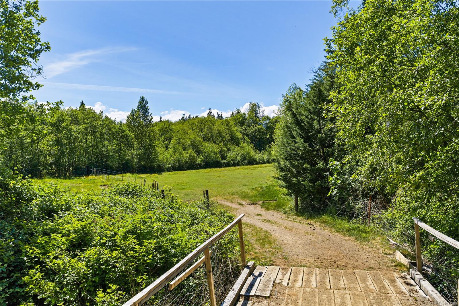 Lot A Castle Dr