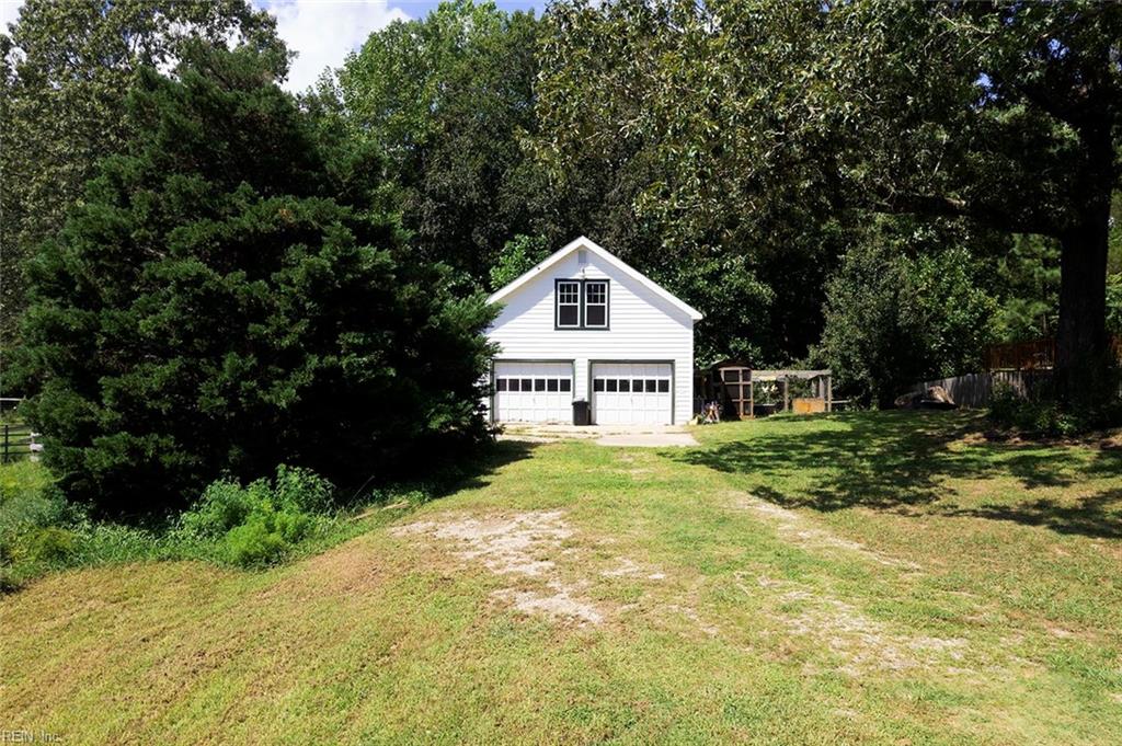 1022 Stewarts RD