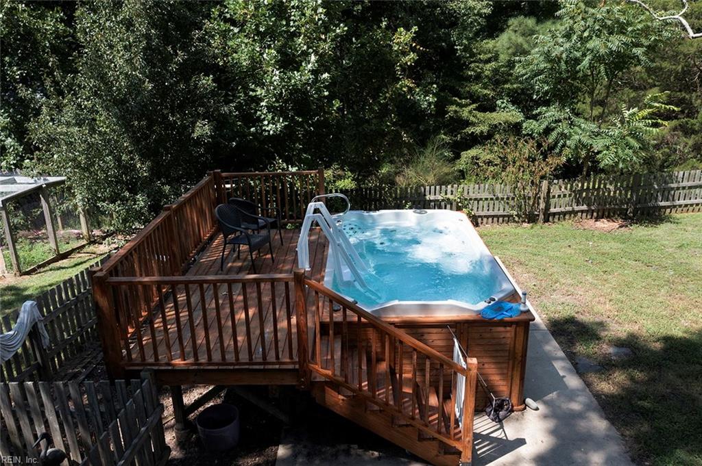 1022 Stewarts RD