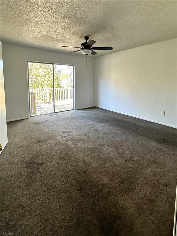 1129 Clydesdale LN
