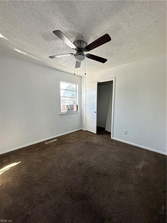 1129 Clydesdale LN