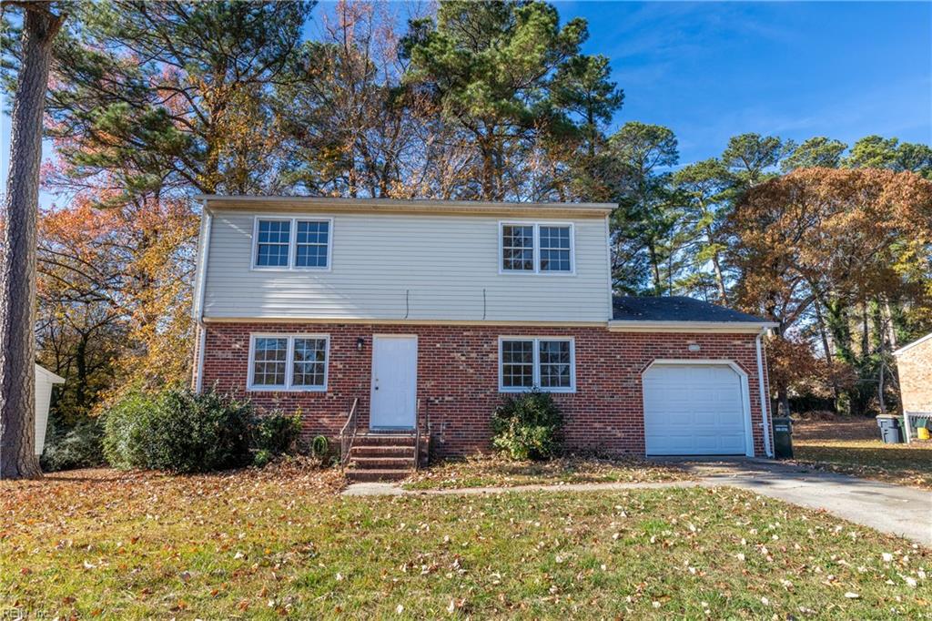 400 Hubbard LN