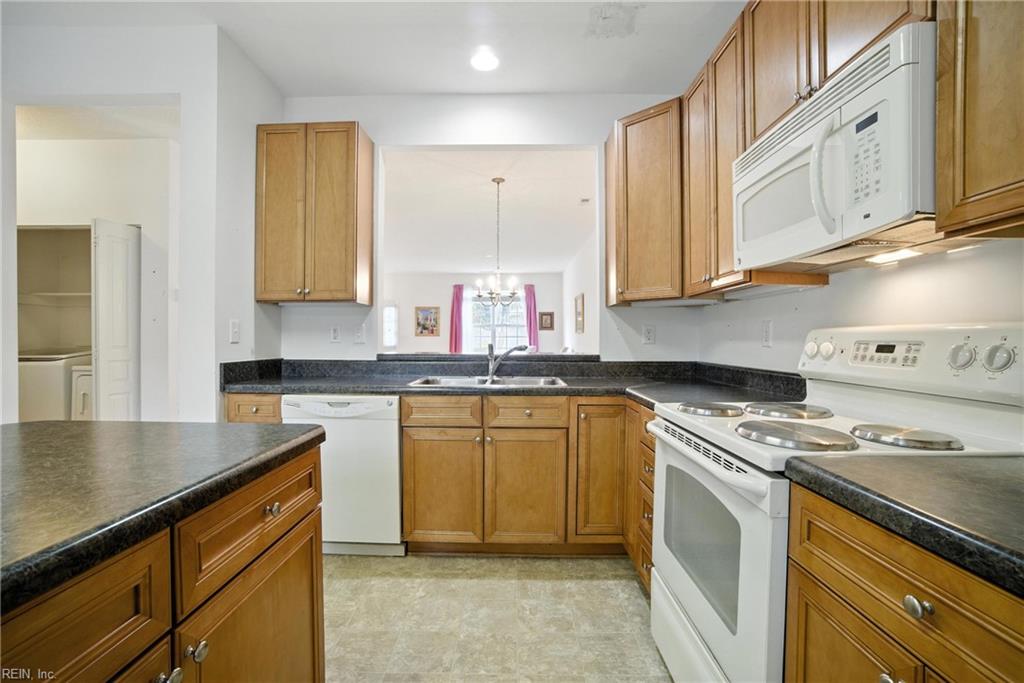 1428 Otterbourne CIR