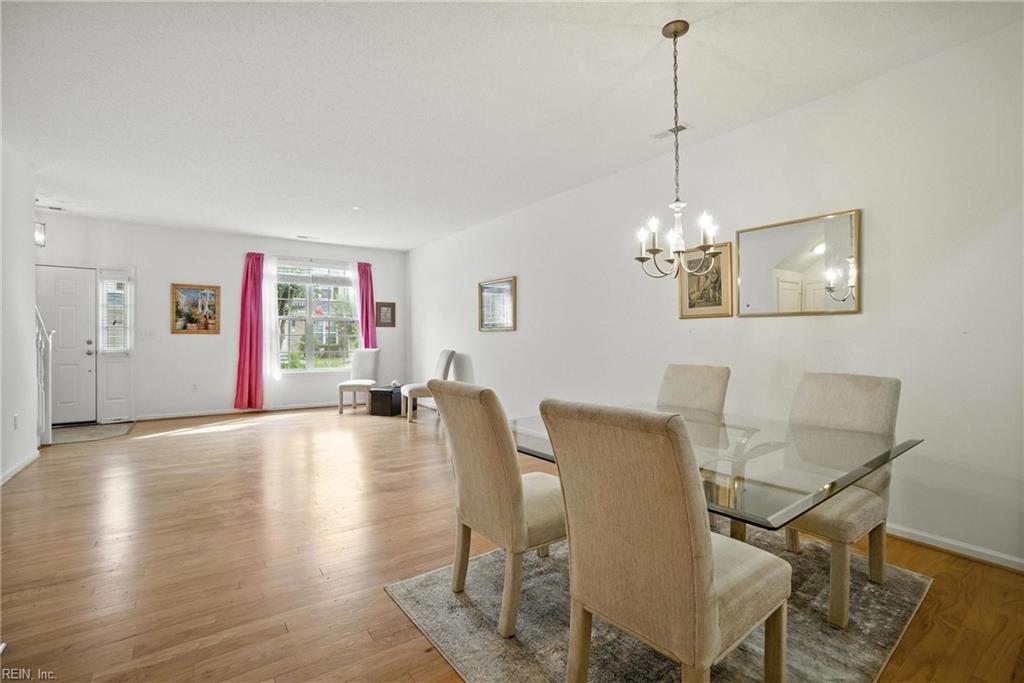 1428 Otterbourne CIR