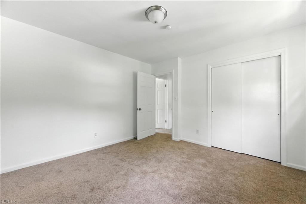862 Moyer RD