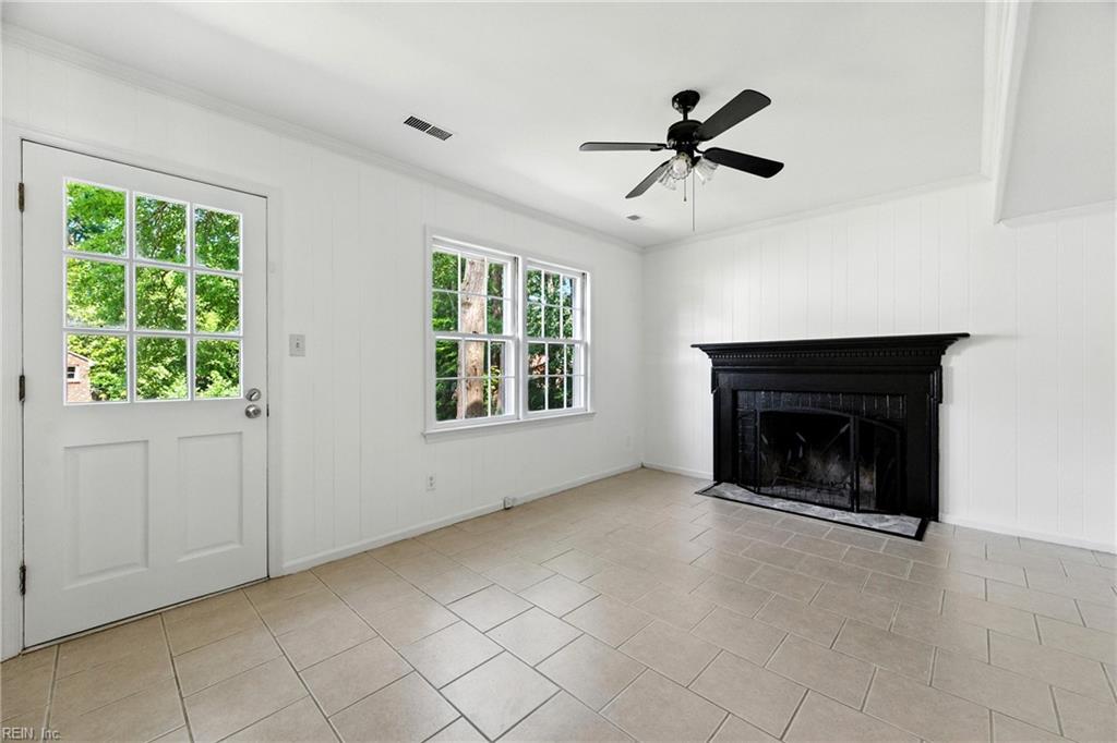 862 Moyer RD