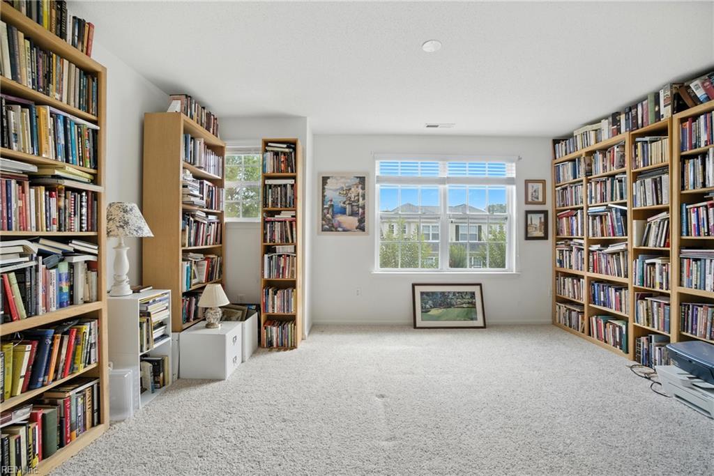 1428 Otterbourne CIR