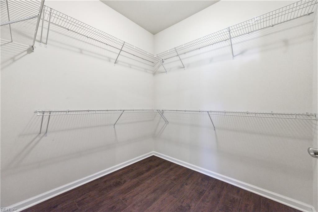 545 Settlement LN