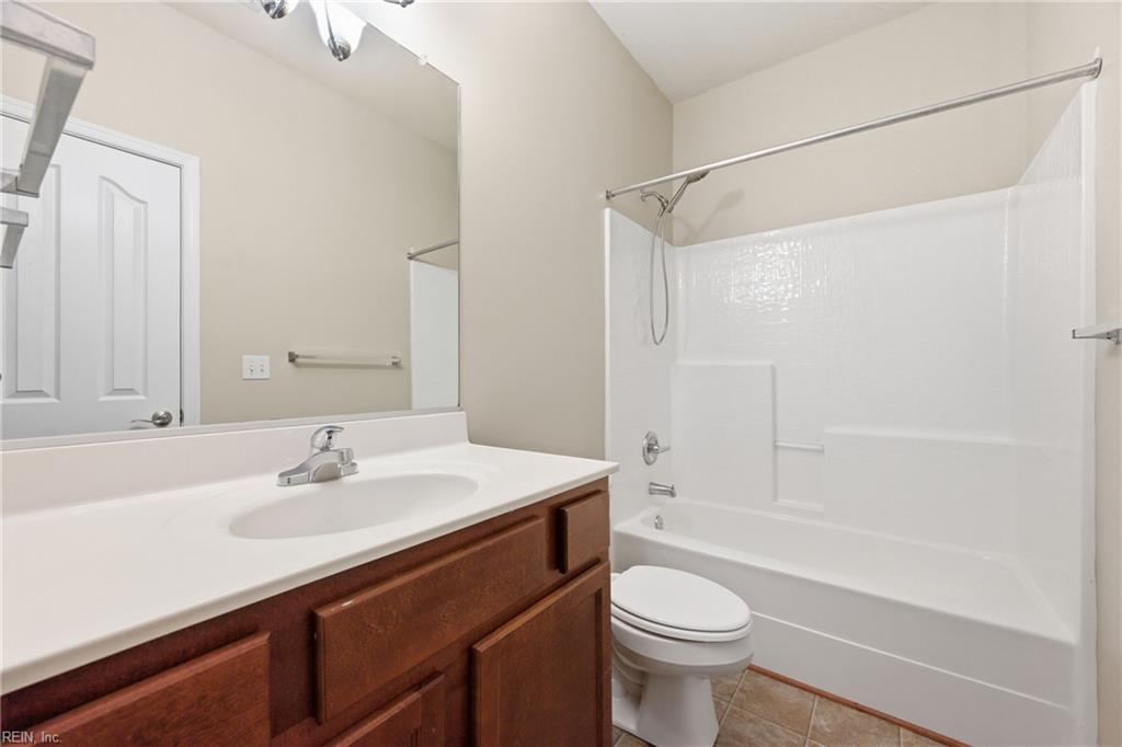 545 Settlement LN