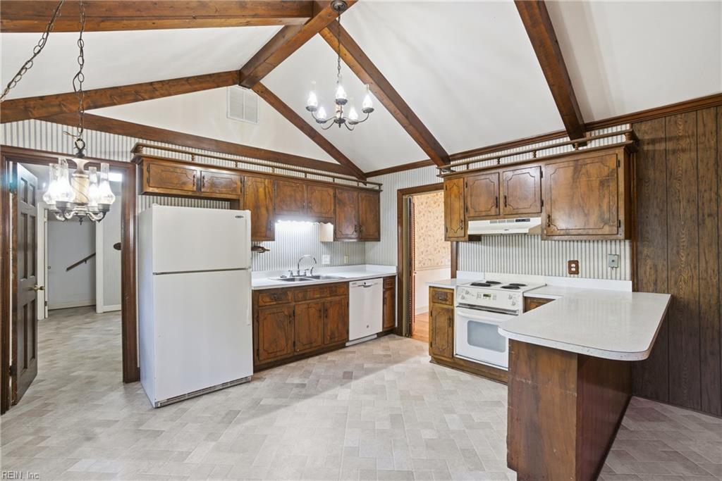 2904 Prince Of Wales DR