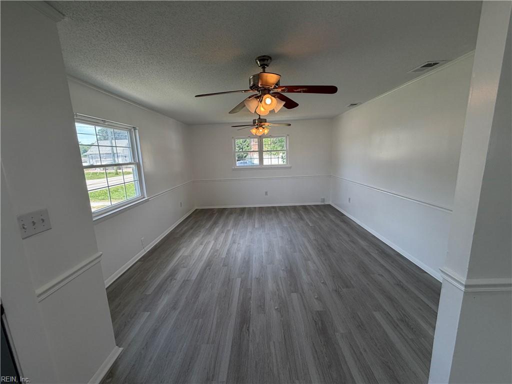 2 Butler Farm RD