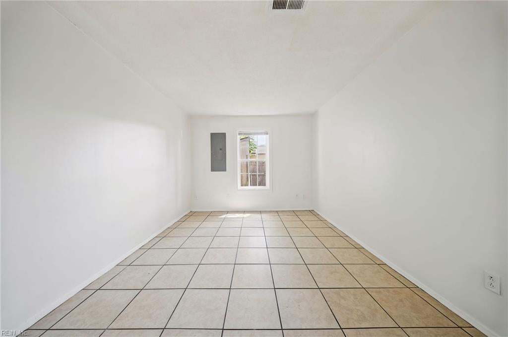 800 Stephanie CT