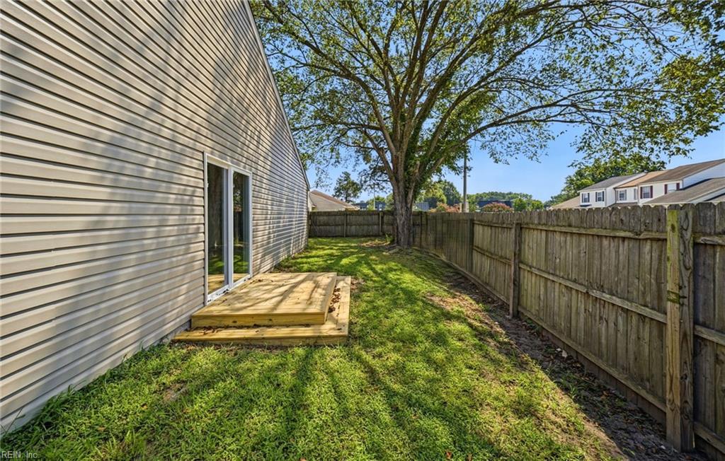 800 Stephanie CT