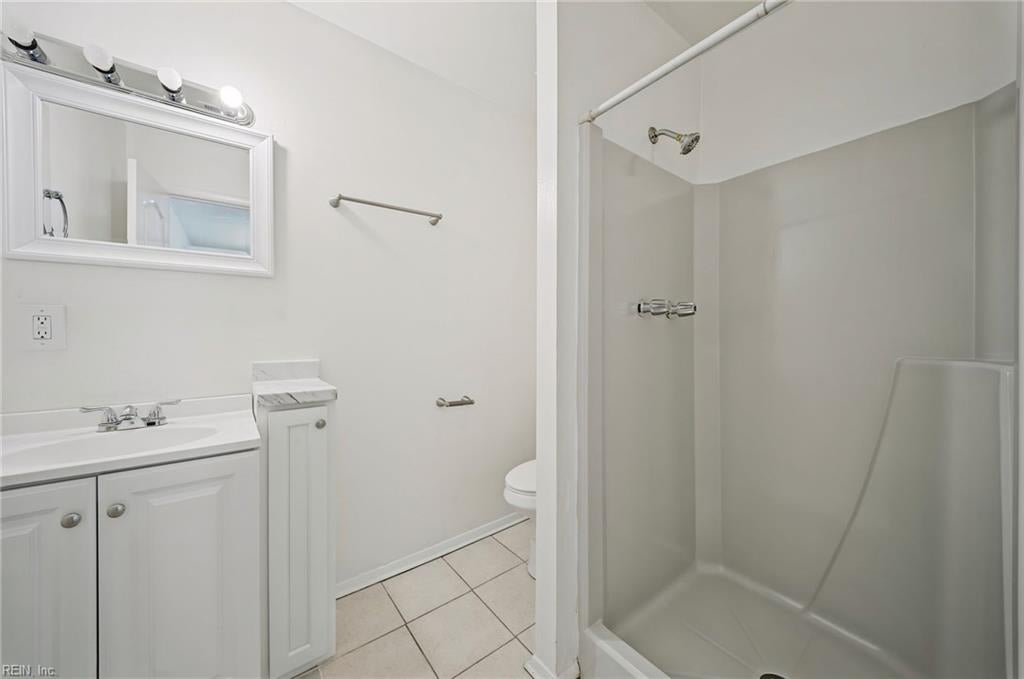 800 Stephanie CT
