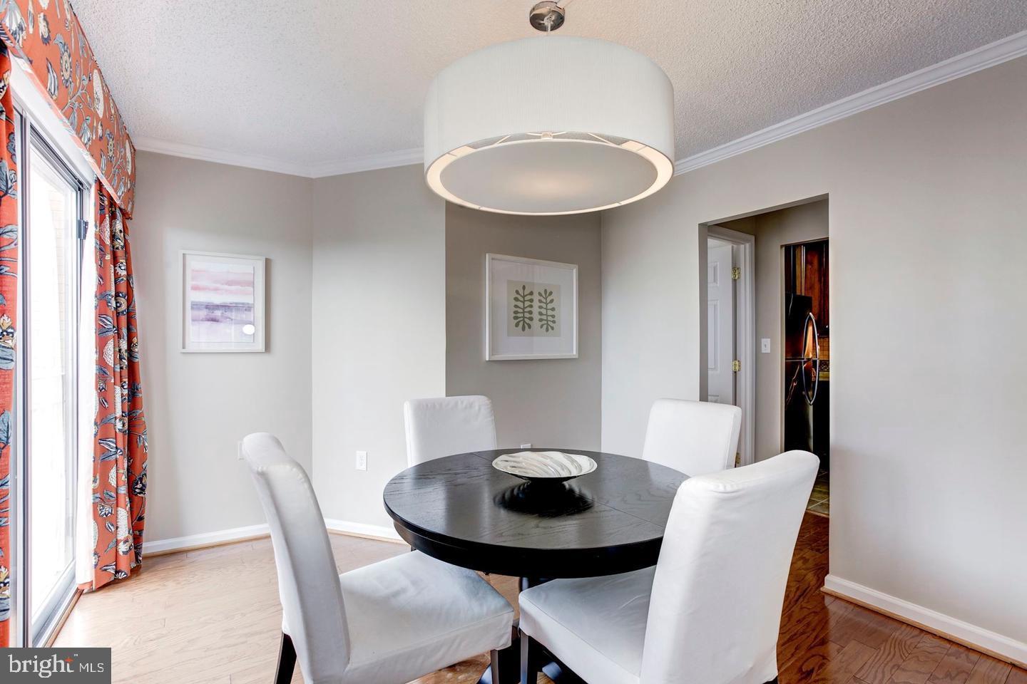 1239 VERMONT AVE NW #805