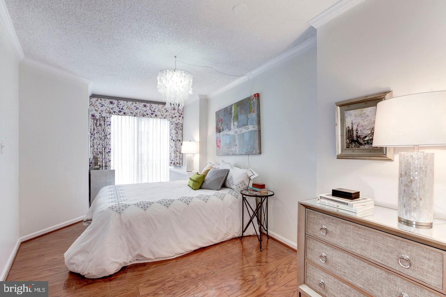 1239 VERMONT AVE NW #805