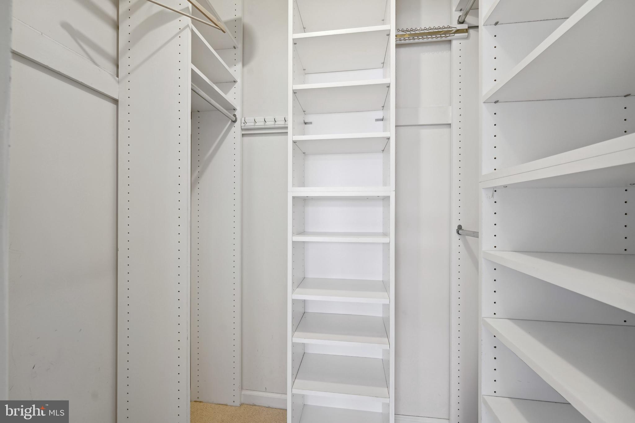 2555 Pennsylvania NW #412