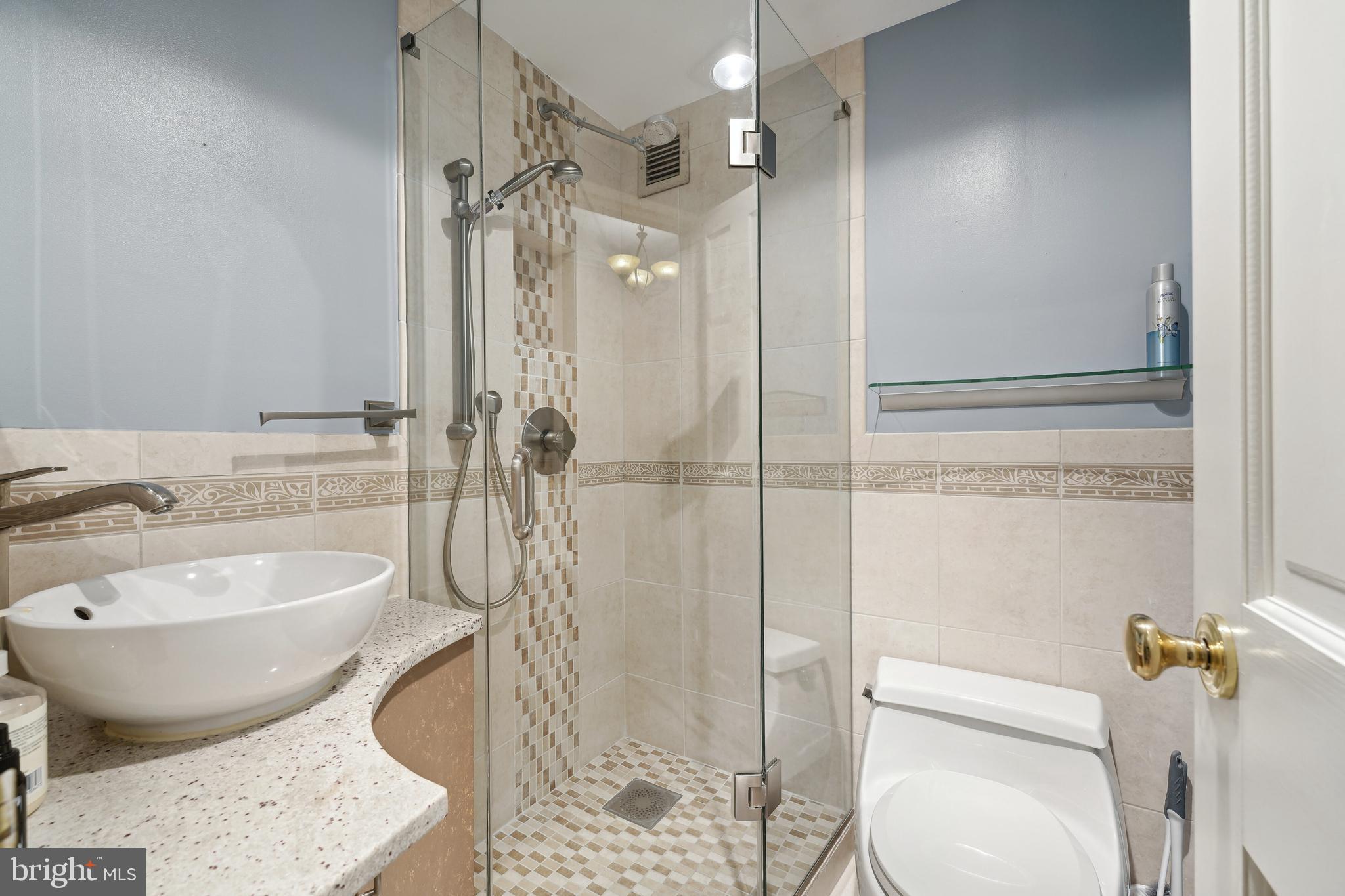 2555 Pennsylvania NW #412