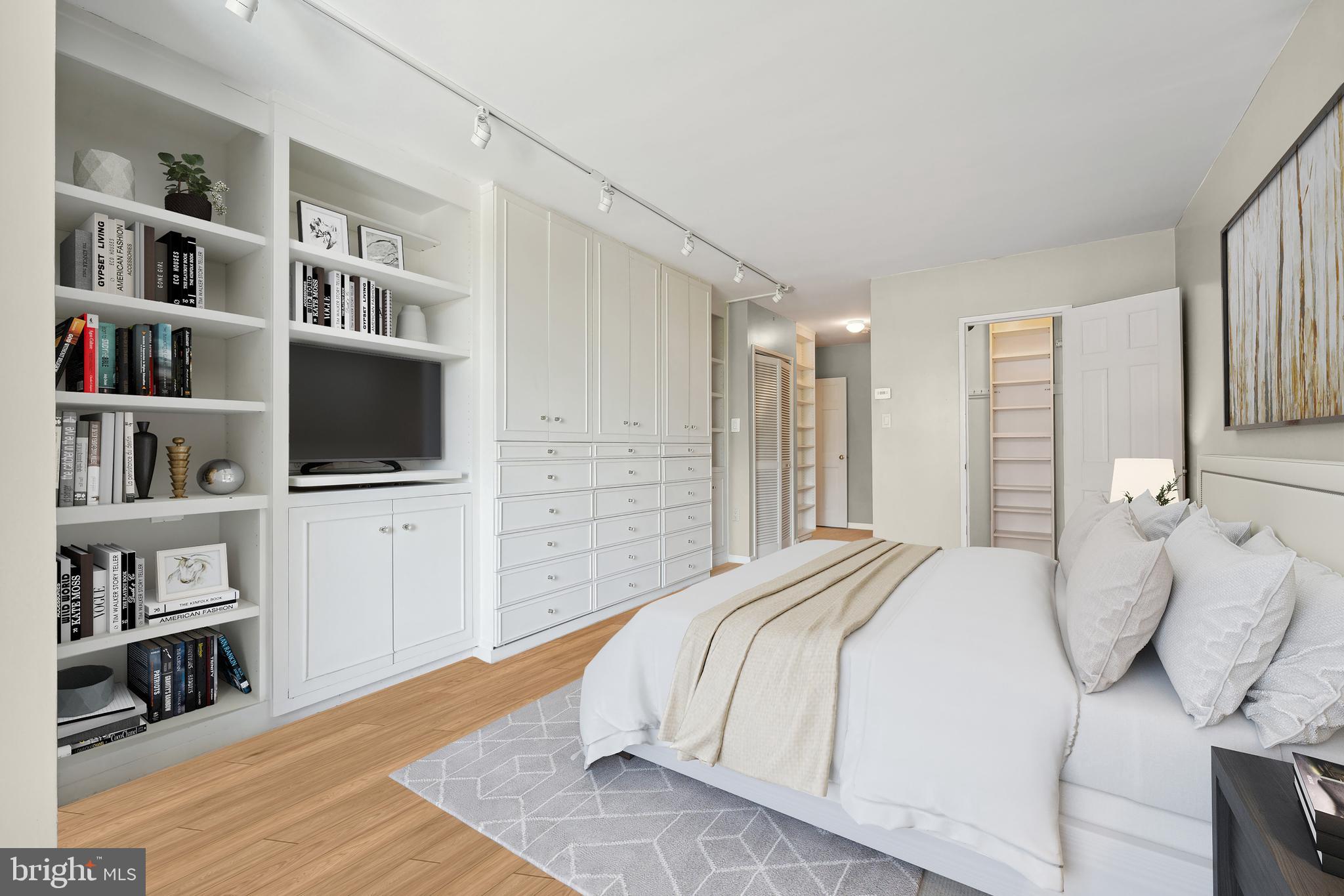 2555 Pennsylvania NW #412