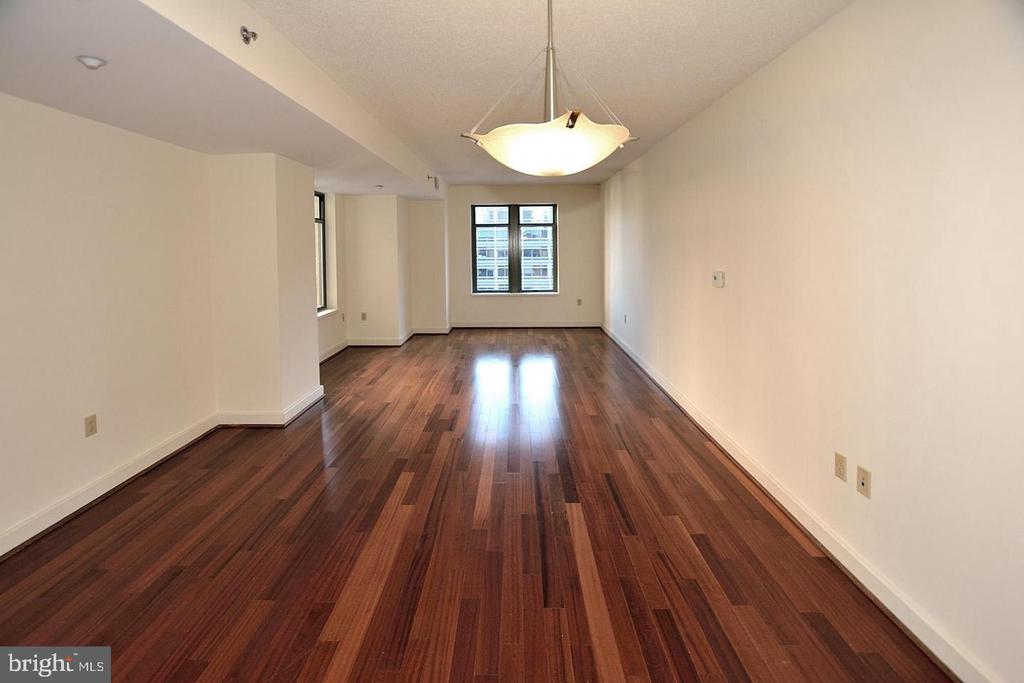 1150 K ST NW #1010