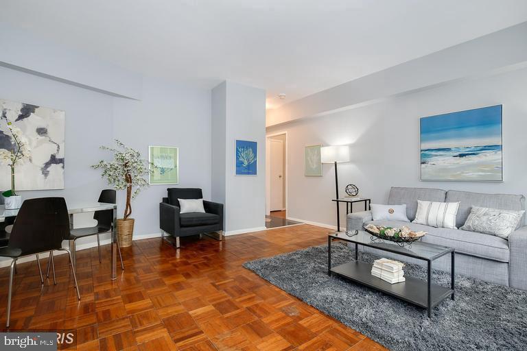 1711 MASSACHUSETTS AVE NW #714