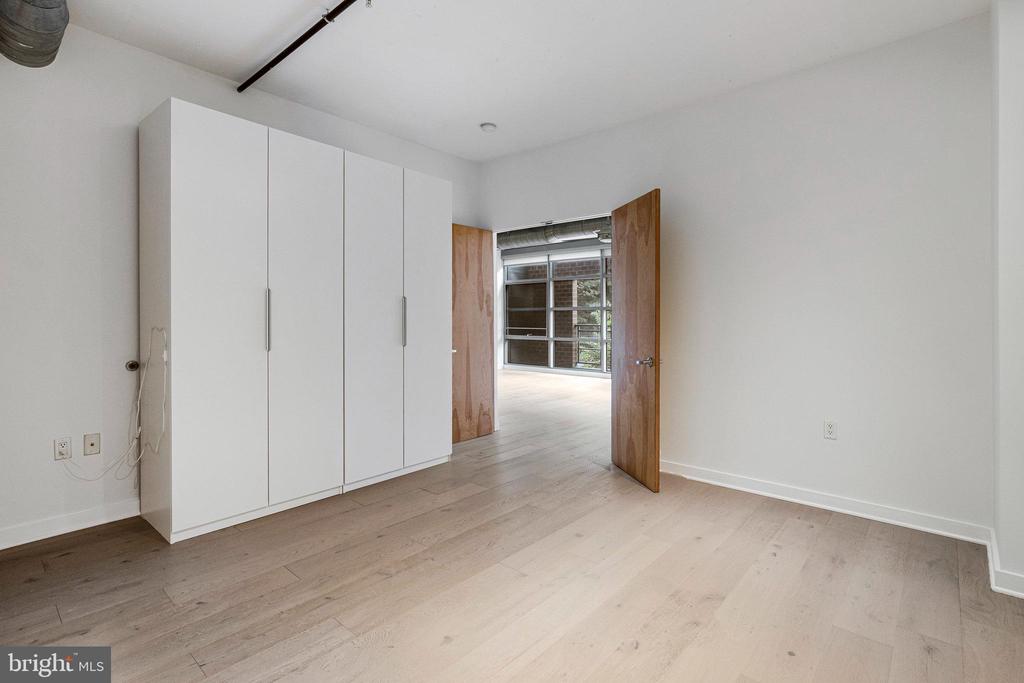 1125 11TH STREET NW 201