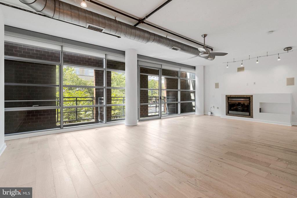 1125 11TH STREET NW 201