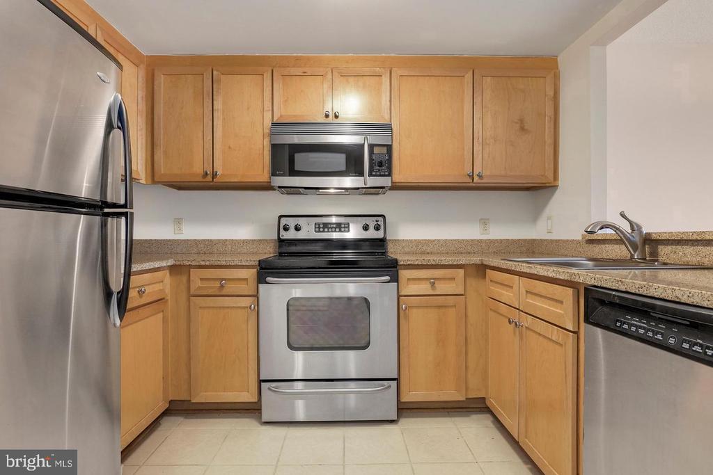 1150 K STREET NW 1104