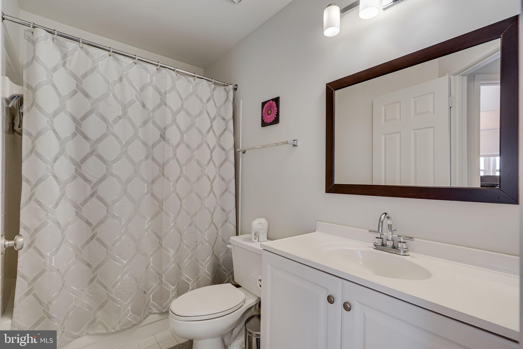 5515 Whitley Park Ter #81