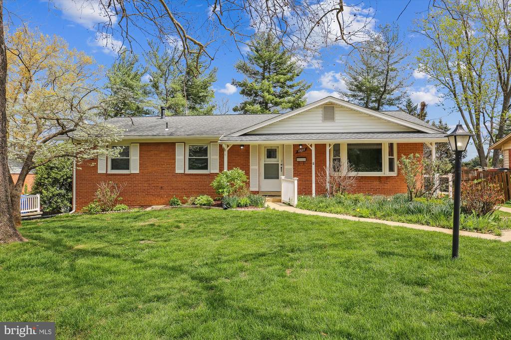 11627 Deborah Dr