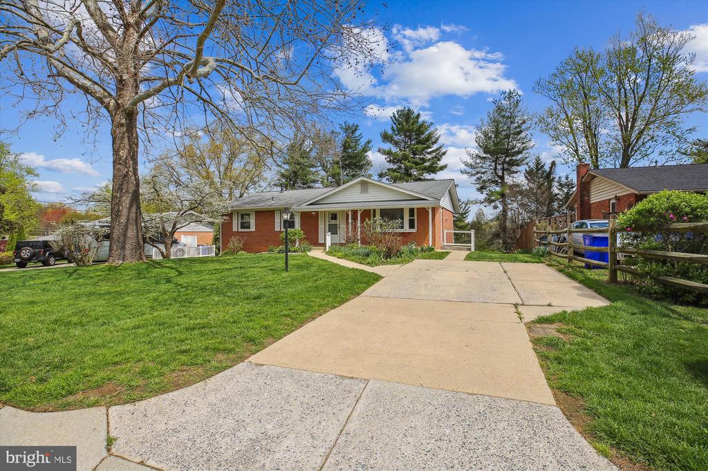 11627 Deborah Dr
