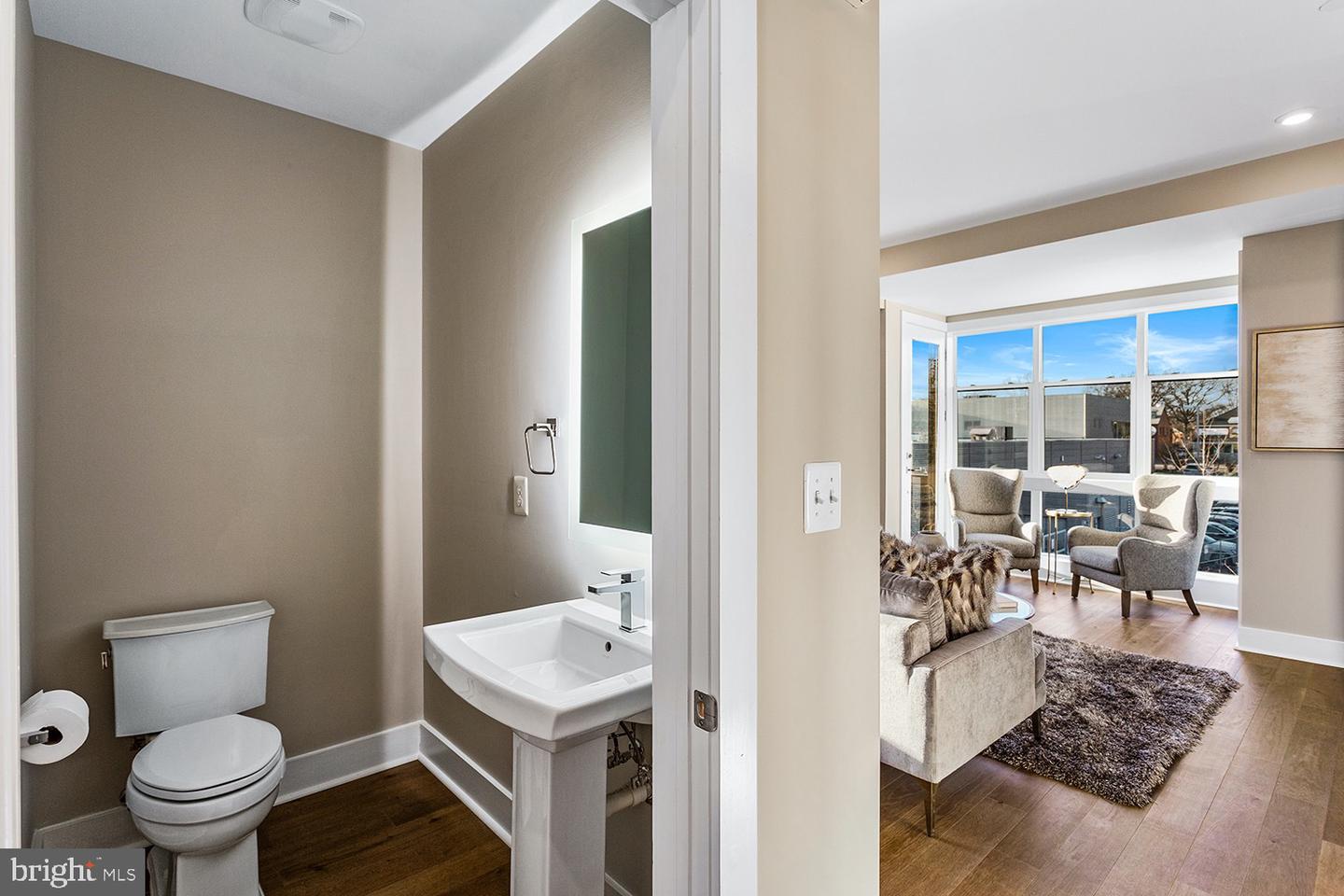 1118 South Highland Street #3