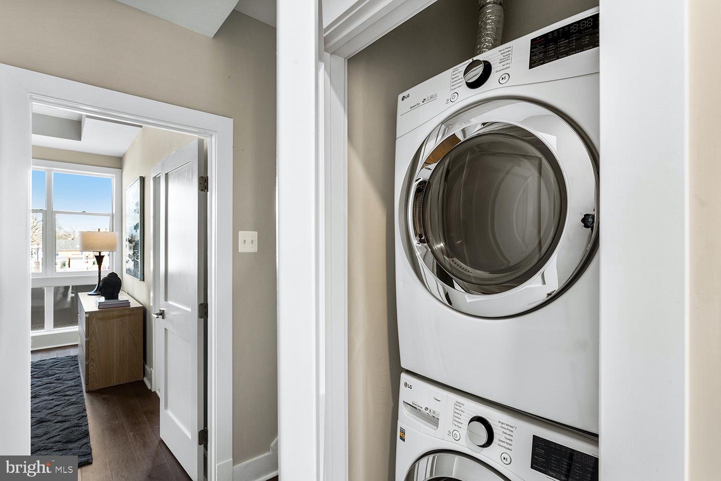 1118 South Highland Street #3