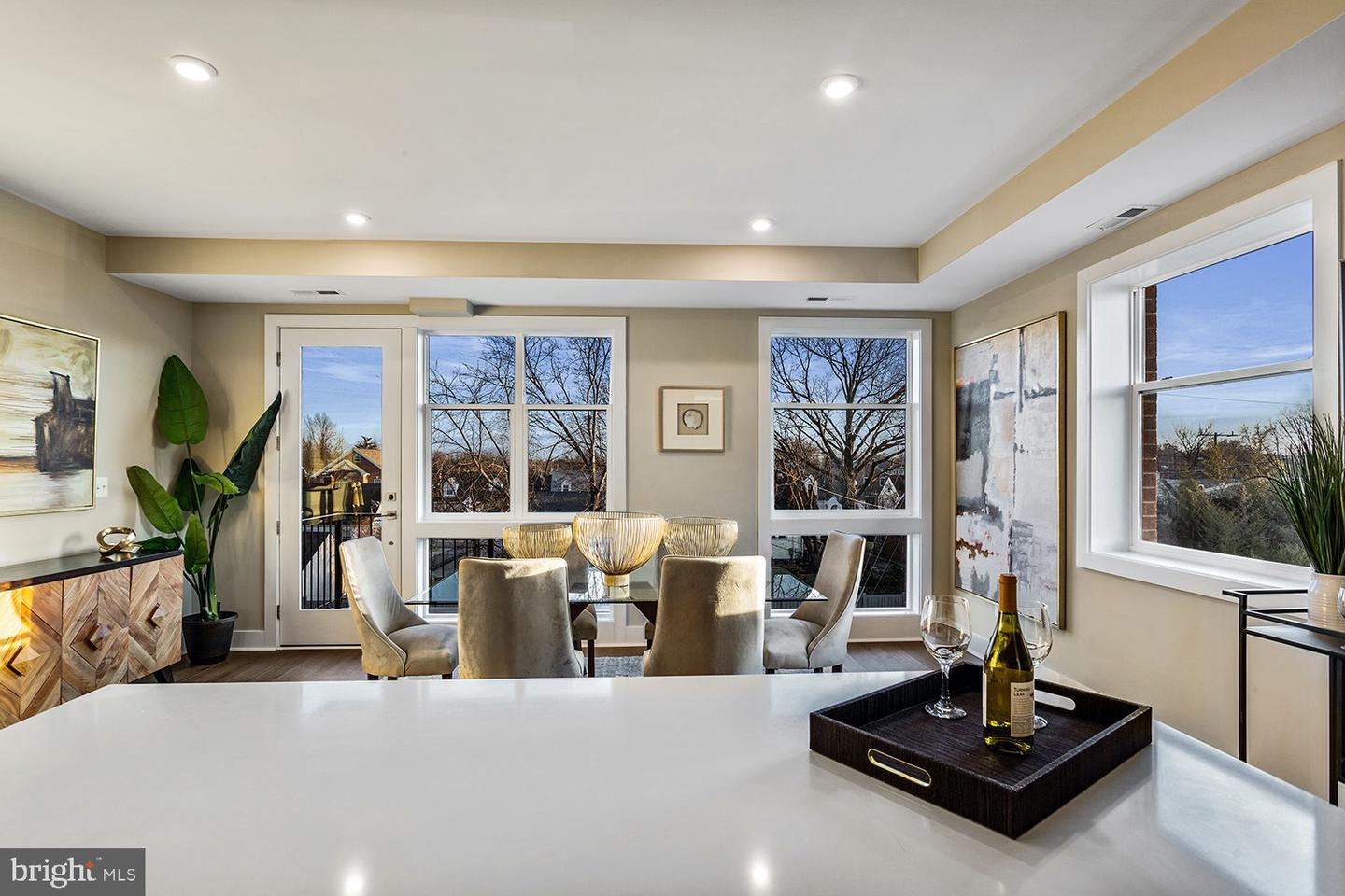 1118 South Highland Street #3