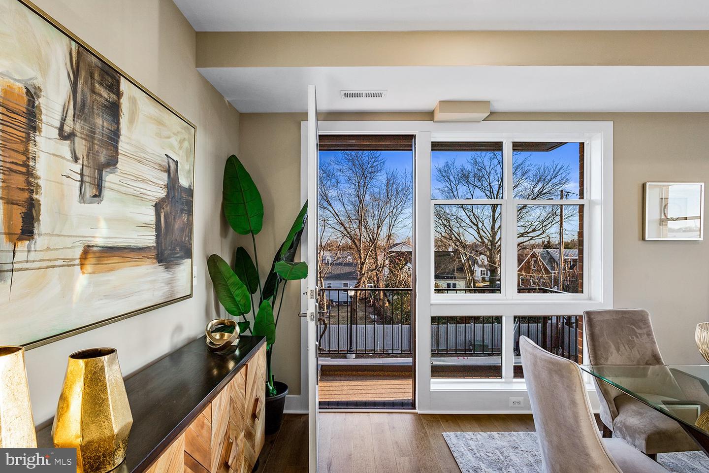 1118 South Highland Street #3