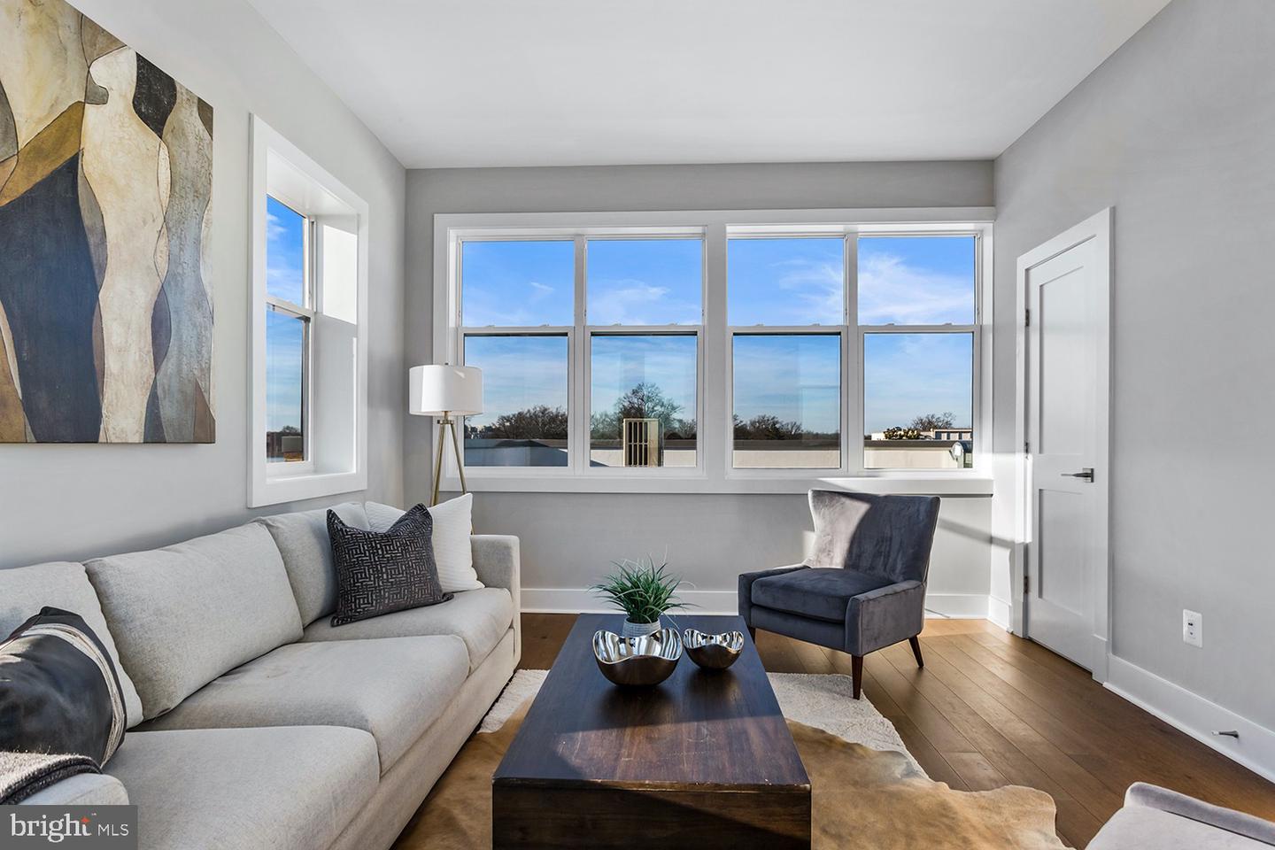 1118 South Highland Street #3