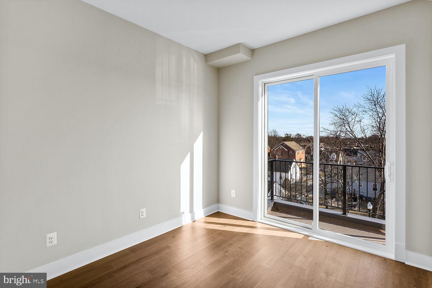 1118 South Highland Street #3