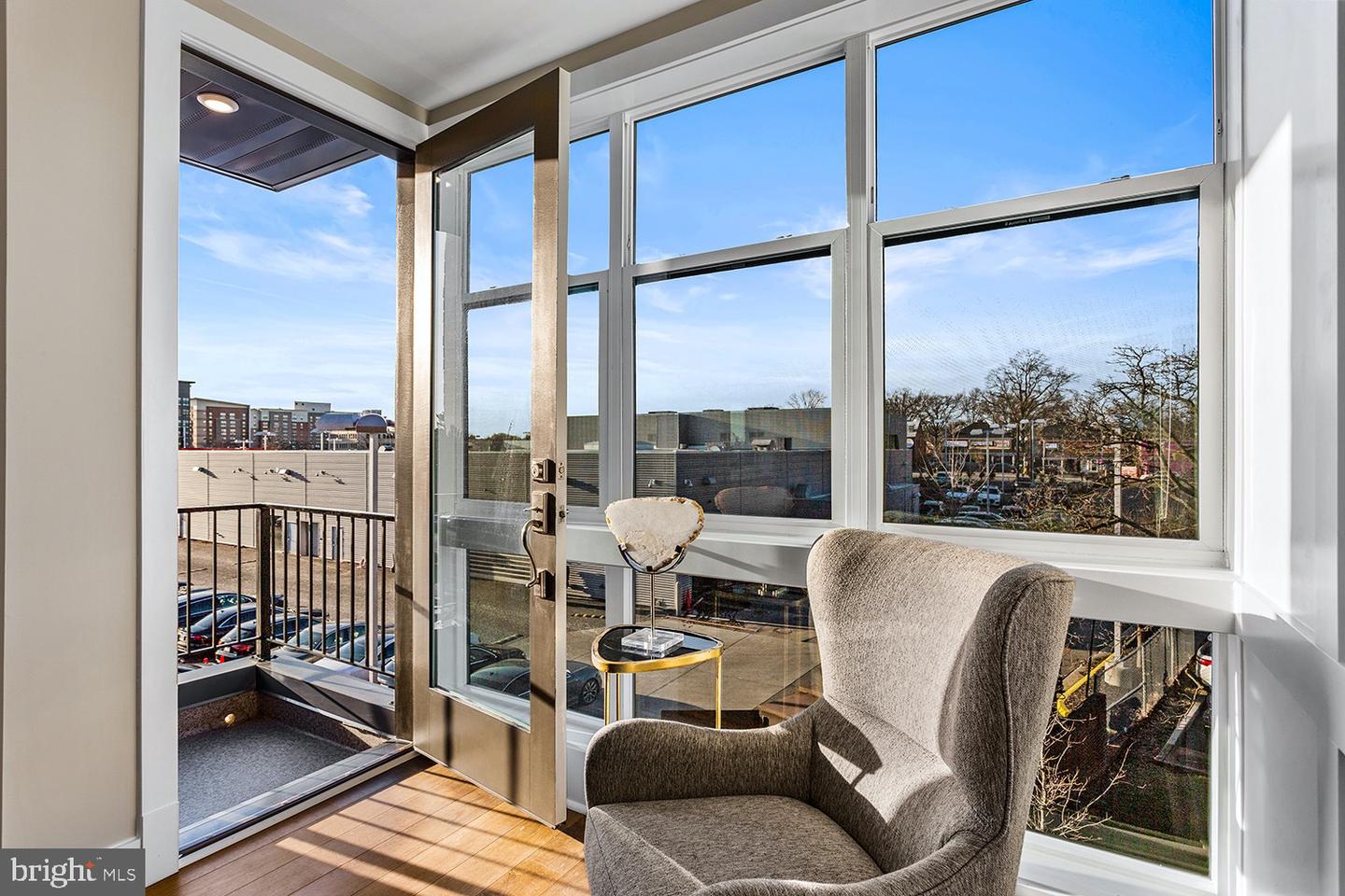 1118 South Highland Street #3