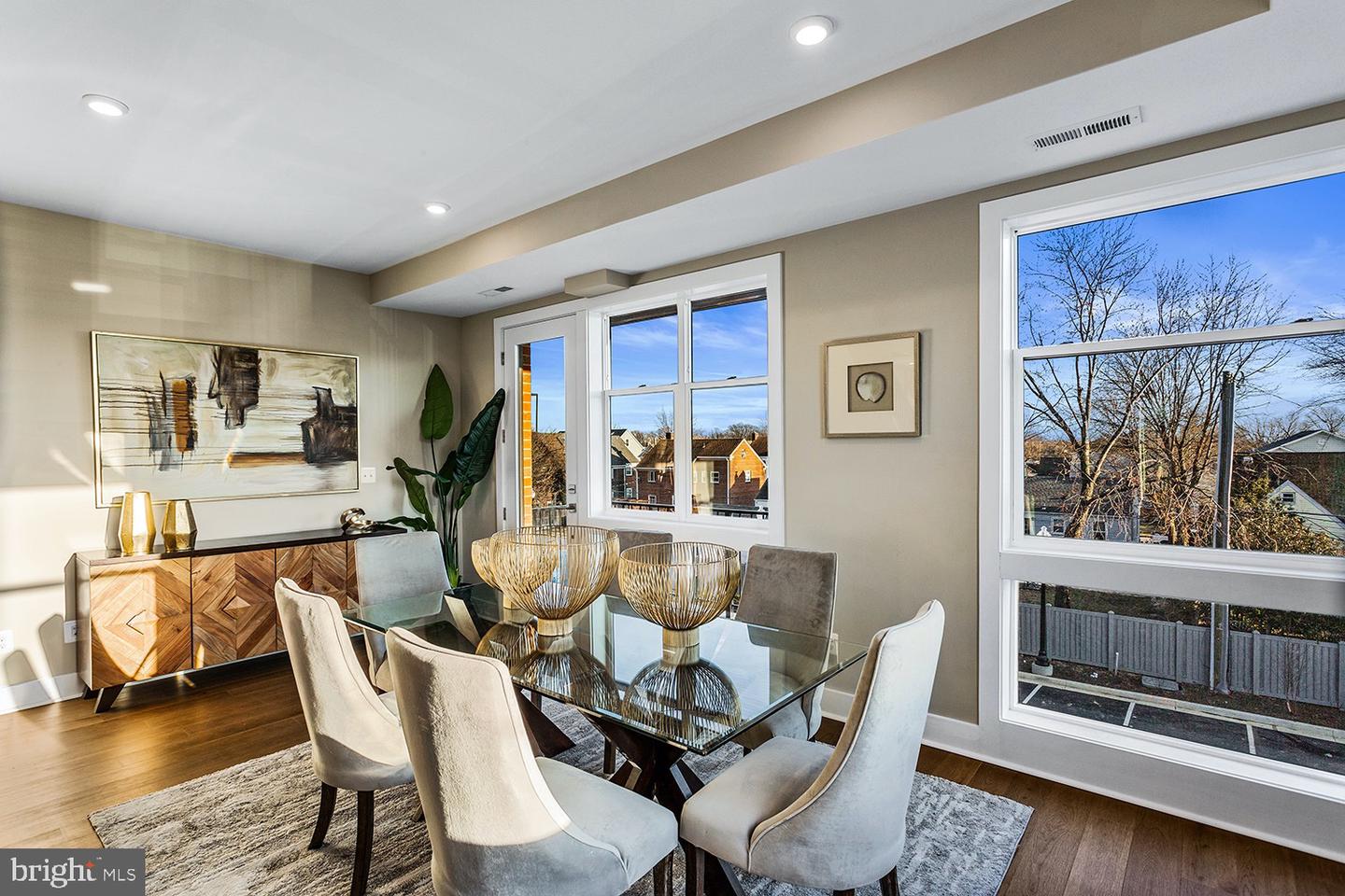 1118 South Highland Street #3