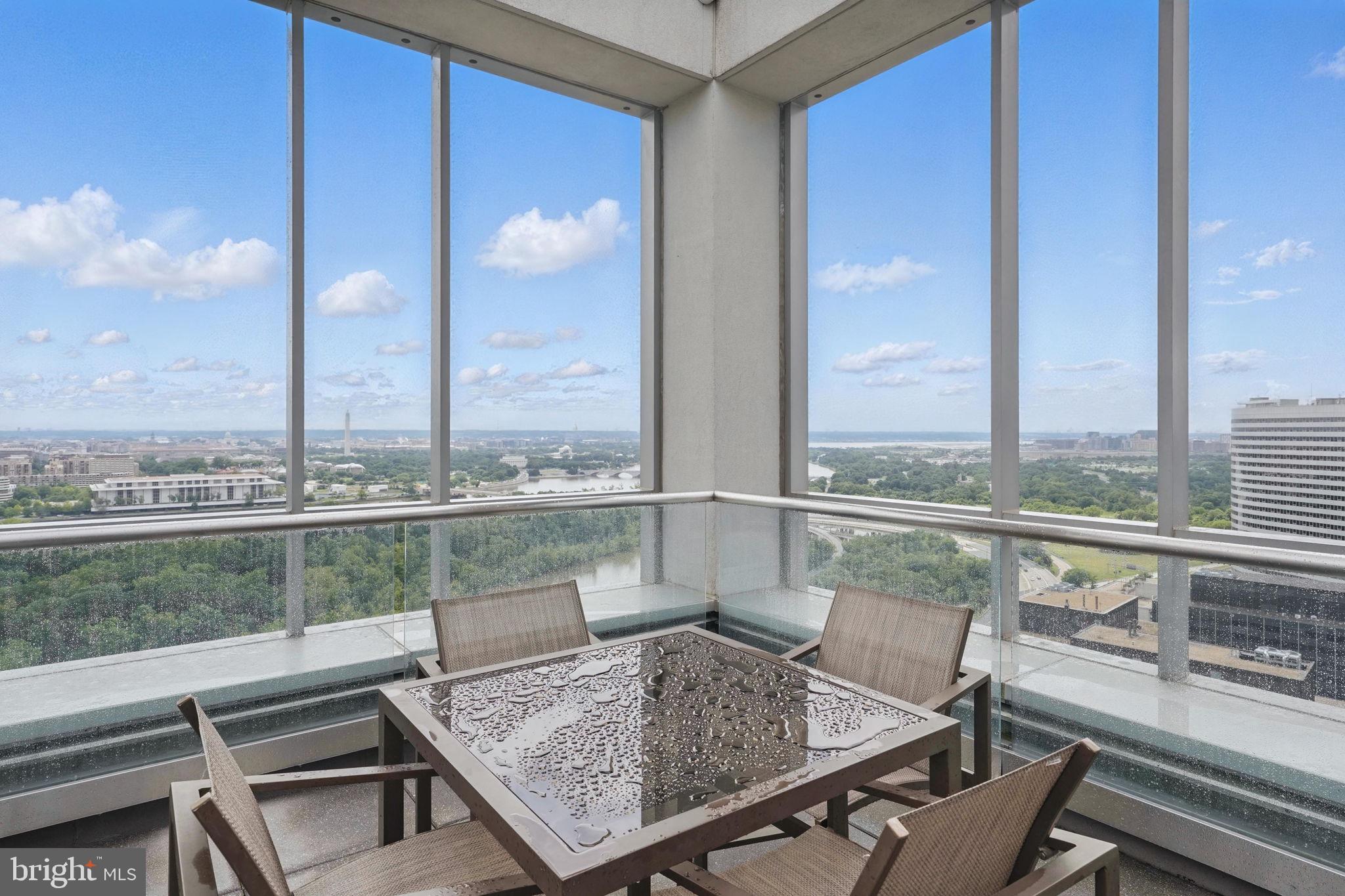 1111 19th St N #2108