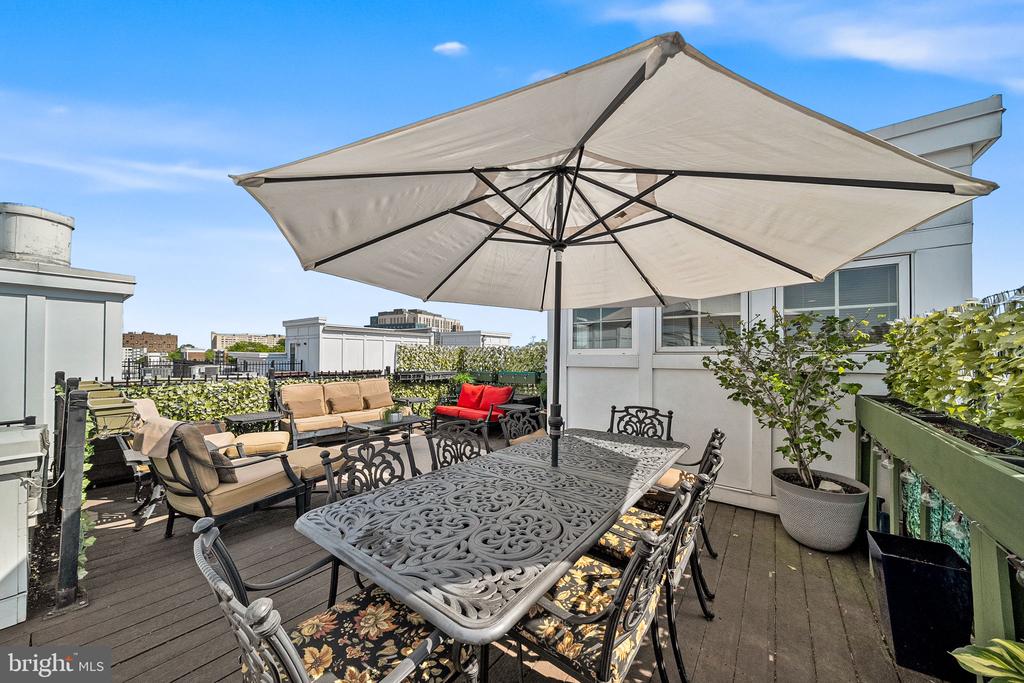 1418 N RHODES STREET Unit: B420