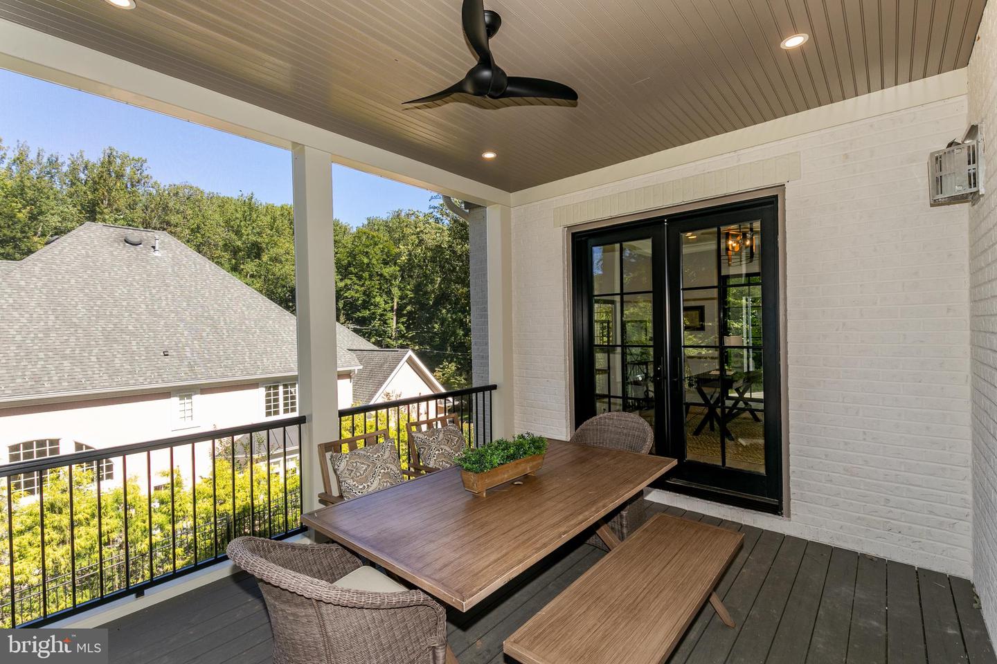 8020 Georgetown Pike