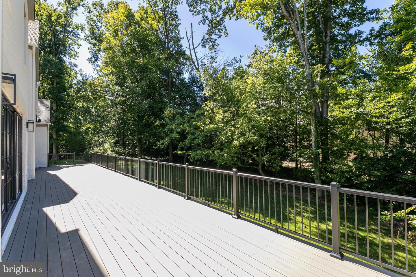 8020 Georgetown Pike