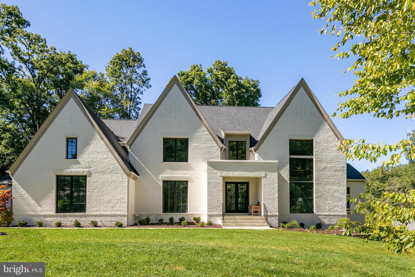 8020 Georgetown Pike