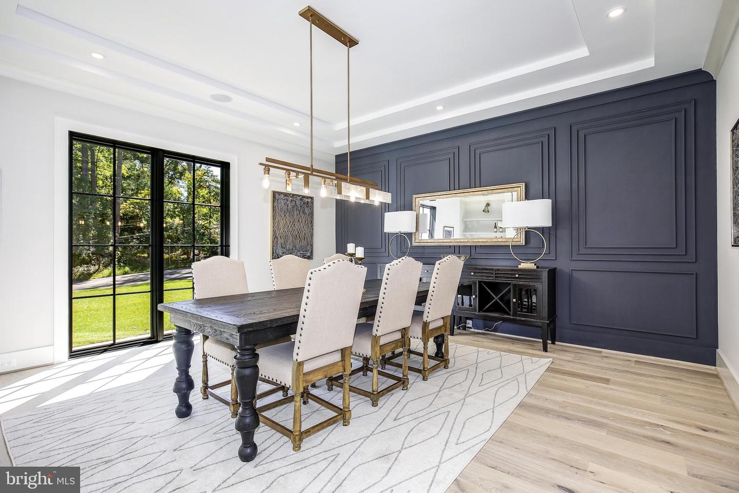 8020 Georgetown Pike