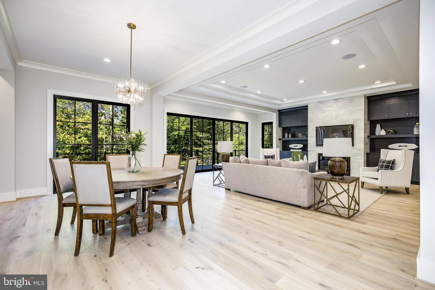 8020 Georgetown Pike