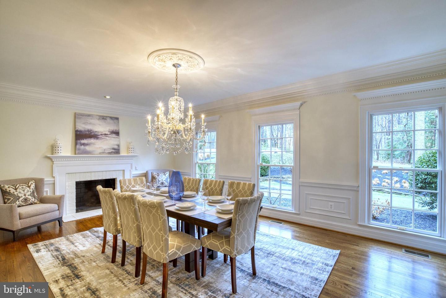 718 Potomac Knolls Dr