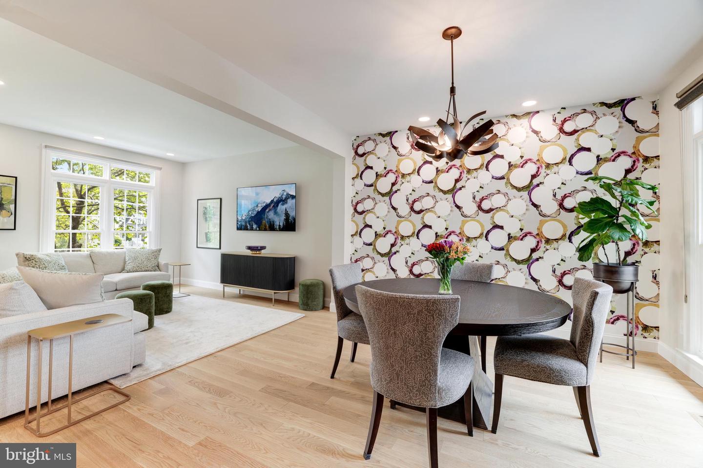 1405 Buena Vista Ave